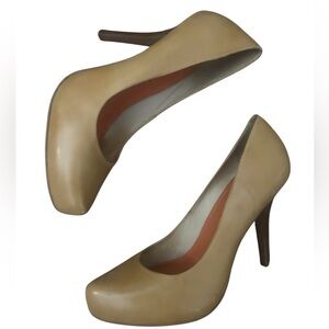 Diego Di Lucca size 8.5 leather pumps worn under 5 times EUC